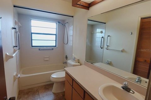 Casa en venta en Tampa, Florida, 3 dormitorios, 141.86 m2 № 2148582 - foto 26