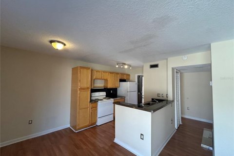 Copropriété à vendre à Casselberry, Floride: 2 chambres, 96.62 m2 № 2095002 - photo 3