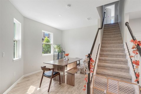 Touwnhouse à vendre à Bradenton, Floride: 3 chambres, 162.3 m2 № 2425714 - photo 7