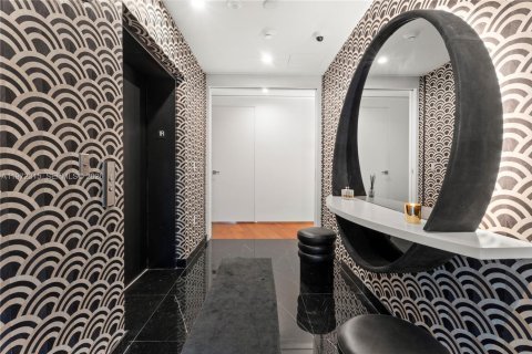 Copropriété à vendre à Miami Beach, Floride: 3 chambres, 260.78 m2 № 2033826 - photo 15