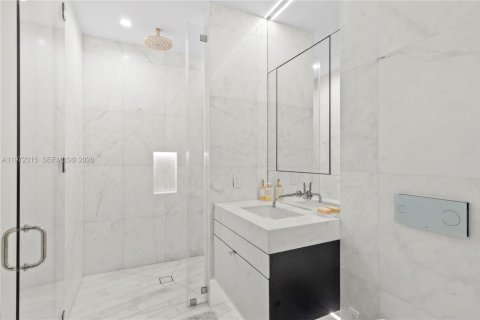 Copropriété à vendre à Miami Beach, Floride: 3 chambres, 260.78 m2 № 2033826 - photo 27