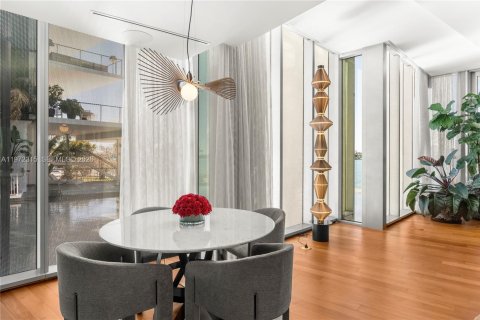 Copropriété à vendre à Miami Beach, Floride: 3 chambres, 260.78 m2 № 2033826 - photo 12