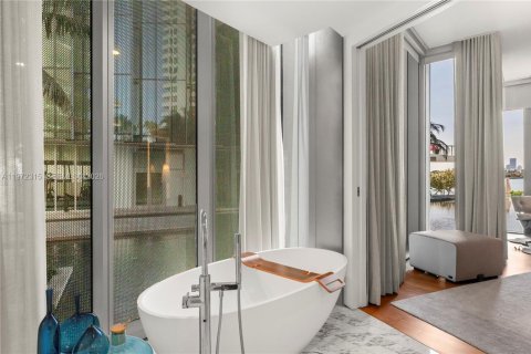Copropriété à vendre à Miami Beach, Floride: 3 chambres, 260.78 m2 № 2033826 - photo 23