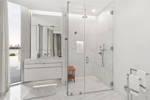 Copropriété à vendre à Miami Beach, Floride: 3 chambres, 260.78 m2 № 2033826 - photo 28