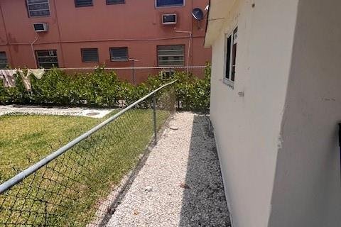 Villa ou maison à louer à Miami, Floride: 1 chambre, 55.74 m2 № 1854959 - photo 10