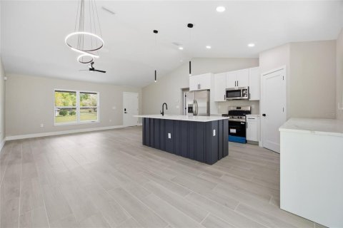 Villa ou maison à vendre à Citrus Springs, Floride: 3 chambres, 134.52 m2 № 2121649 - photo 9