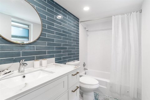 Copropriété à louer à Fort Lauderdale, Floride: 1 chambre, 66.24 m2 № 1868658 - photo 16