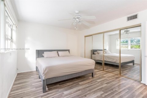 Copropriété à louer à Fort Lauderdale, Floride: 1 chambre, 66.24 m2 № 1868658 - photo 12