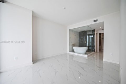 Copropriété à louer à Miami, Floride: 3 chambres № 1995959 - photo 17