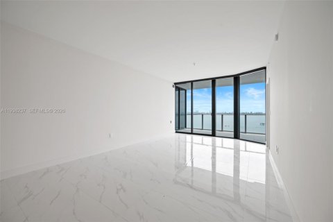 Copropriété à louer à Miami, Floride: 3 chambres № 1995959 - photo 16