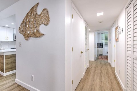 Copropriété à louer à Longboat Key, Floride: 2 chambres, 117.06 m2 № 1295324 - photo 7