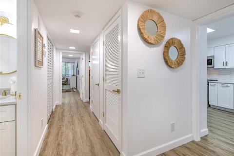 Copropriété à louer à Longboat Key, Floride: 2 chambres, 117.06 m2 № 1295324 - photo 6