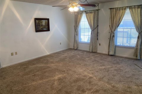 Casa en venta en Kissimmee, Florida, 3 dormitorios, 138.98 m2 № 1789607 - foto 3