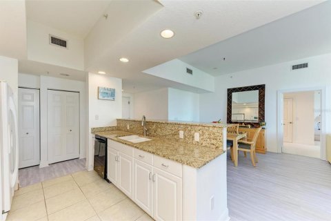 Condominio en venta en Sarasota, Florida, 2 dormitorios, 122.91 m2 № 1913713 - foto 27