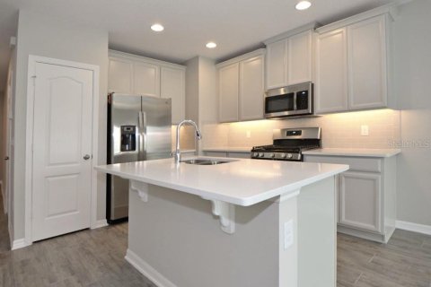 Touwnhouse à louer à Sanford, Floride: 3 chambres, 128.11 m2 № 2405581 - photo 11