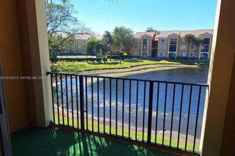 Купить кондоминиум в Мирамар, Флорида 2 спальни, 90.77м2, № 2033292 - фото 5