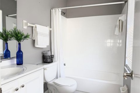 Condo in Tampa, Florida, 2 bedrooms № 2096491 - photo 19
