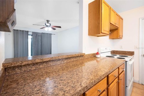 Villa ou maison à vendre à North Port, Floride: 3 chambres, 85.84 m2 № 1908228 - photo 8