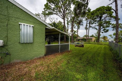 Villa ou maison à vendre à North Port, Floride: 3 chambres, 85.84 m2 № 1908228 - photo 29