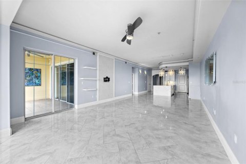 Condominio en venta en Tampa, Florida, 2 dormitorios, 170.85 m2 № 2201980 - foto 12