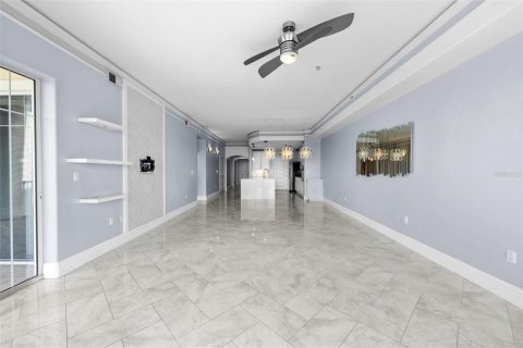 Condominio en venta en Tampa, Florida, 2 dormitorios, 170.85 m2 № 2201980 - foto 13