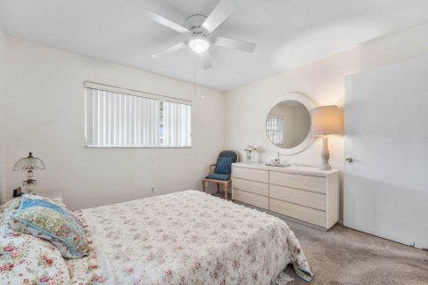 House in Boynton Beach, Florida 2 bedrooms, 94.76 sq.m. № 2387866 - photo 15