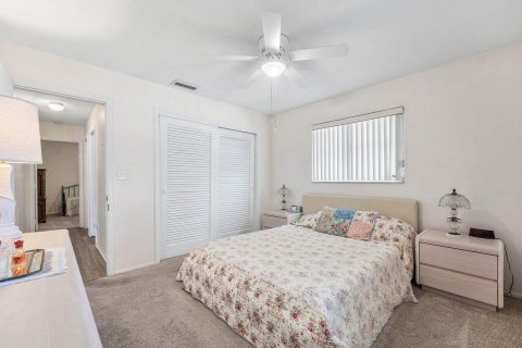House in Boynton Beach, Florida 2 bedrooms, 94.76 sq.m. № 2387866 - photo 14