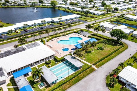 House in Boynton Beach, Florida 2 bedrooms, 94.76 sq.m. № 2387866 - photo 28