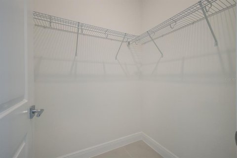 House in Parrish, Florida 2 bedrooms, 184.88 sq.m. № 1918615 - photo 19