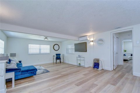 Villa ou maison à vendre à Tampa, Floride: 3 chambres, 144 m2 № 2208801 - photo 20