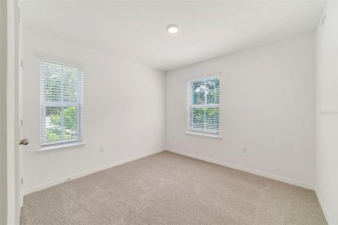 Townhouse in Oviedo, Florida 4 bedrooms, 170.57 sq.m. № 1406650 - photo 22