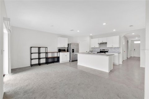 Casa en venta en Kissimmee, Florida, 4 dormitorios, 173.91 m2 № 2398767 - foto 10