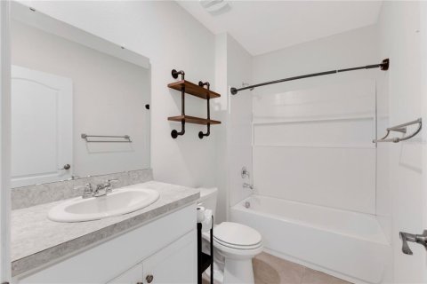 Casa en venta en Kissimmee, Florida, 4 dormitorios, 173.91 m2 № 2398767 - foto 19