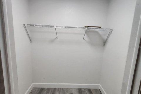 House in Tampa, Florida 3 bedrooms, 119.75 sq.m. № 1886975 - photo 24