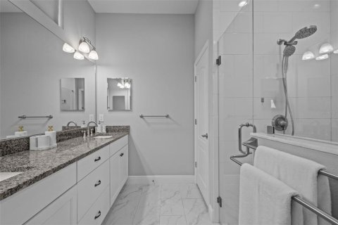 House in Riverview, Florida 2 bedrooms, 164.34 sq.m. № 1783237 - photo 15