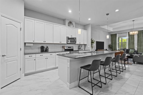House in Riverview, Florida 2 bedrooms, 164.34 sq.m. № 1783237 - photo 6