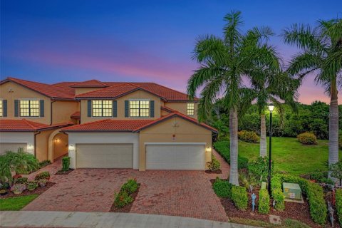 Condo in Venice, Florida, 3 bedrooms № 2100006 - photo 4