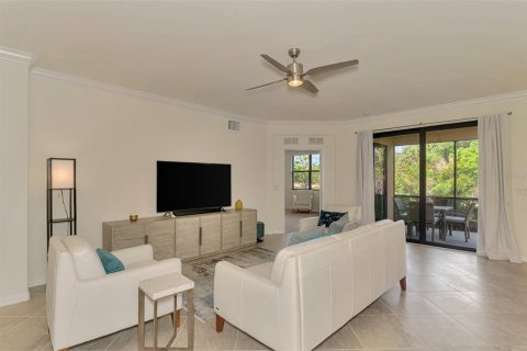 Condo in Venice, Florida, 3 bedrooms № 2100006 - photo 19