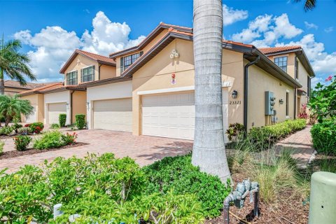 Condo in Venice, Florida, 3 bedrooms № 2100006 - photo 6