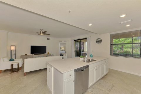 Condo in Venice, Florida, 3 bedrooms № 2100006 - photo 26