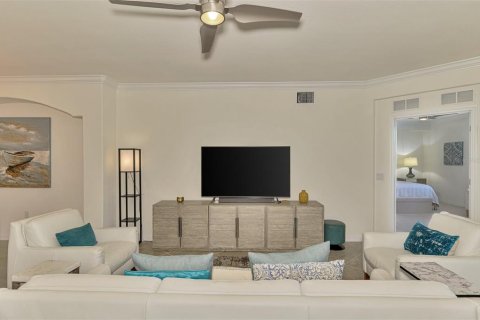 Condo in Venice, Florida, 3 bedrooms № 2100006 - photo 22