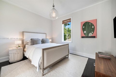 Casa en venta en Pinecrest, Florida, 7 dormitorios, 668.52 m2 № 2066639 - foto 15