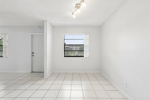 Copropriété à louer à Dania Beach, Floride: 2 chambres, 86.68 m2 № 2431393 - photo 7