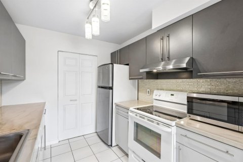 Copropriété à louer à Dania Beach, Floride: 2 chambres, 86.68 m2 № 2431393 - photo 4