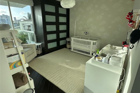 Condominio en alquiler en Miami Beach, Florida, 2 dormitorios, 137.22 m2 № 2057610 - foto 10