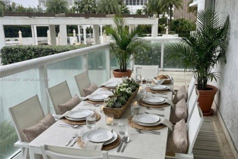 Condominio en alquiler en Miami Beach, Florida, 2 dormitorios, 137.22 m2 № 2057610 - foto 7