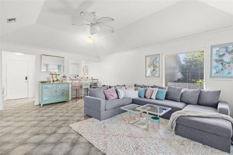 Copropriété à vendre à Apopka, Floride: 2 chambres, 90.86 m2 № 2229278 - photo 12