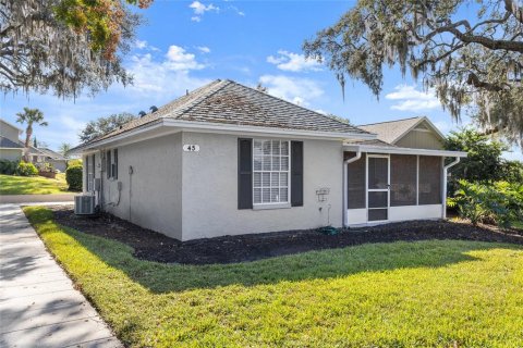 Copropriété à vendre à Apopka, Floride: 2 chambres, 90.86 m2 № 2229278 - photo 4