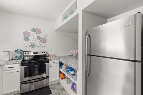 Copropriété à vendre à Apopka, Floride: 2 chambres, 90.86 m2 № 2229278 - photo 9