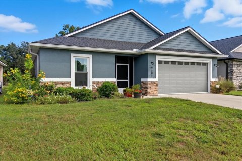 House in Inverness, Florida 3 bedrooms, 162.95 sq.m. № 2196800 - photo 3